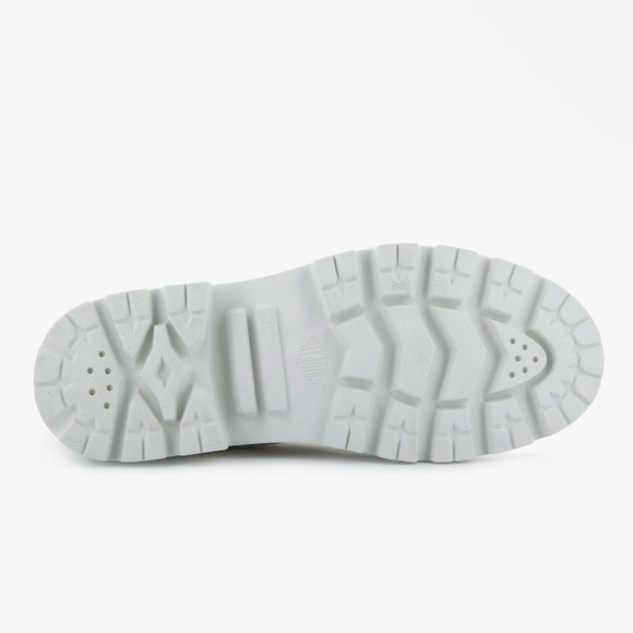 Palladium Custom Artist Painted Women’s Pallabase Twill Boot Star White Daisy 🩵 - Picture 4 of 8